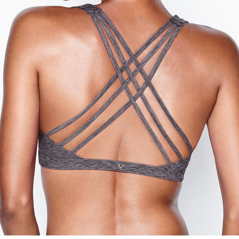 VICTORIA'S SECRET Strappy Back Light Impact Sports Bra NEW-price is firm